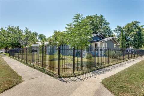 2701 Halbert Street, Fort Worth, TX 76112