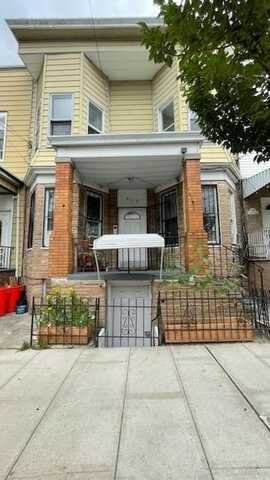 910 16TH ST, Union City, NJ 07087
