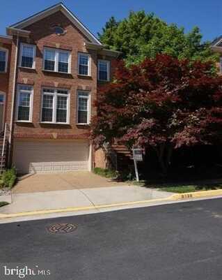 8036 KIDWELL TOWN COURT, VIENNA, VA 22182
