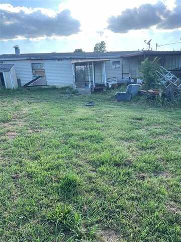 105 Christi Drive, Southmayd, TX 76268