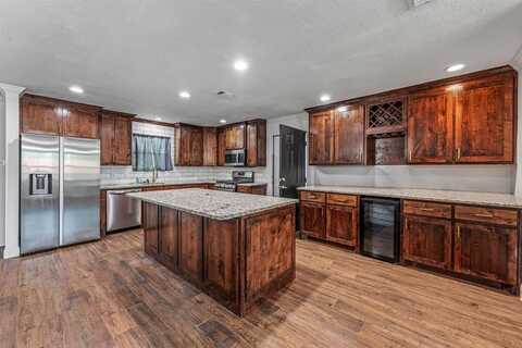 1340 N Lydia Street, Stephenville, TX 76401
