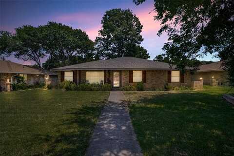 3072 Kiestridge Drive, Dallas, TX 75233