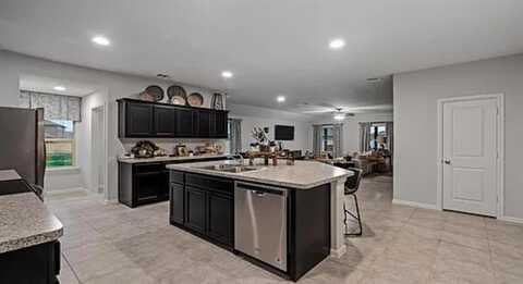829 Loomis Trail, Justin, TX 76247