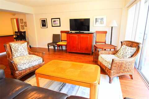 1645 Ala Wai Boulevard, Honolulu, HI 96815