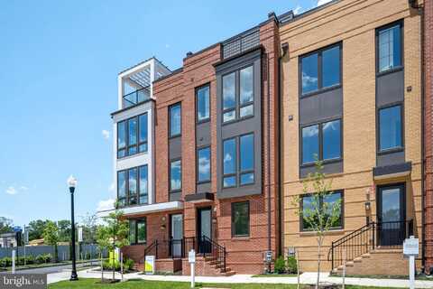 313 CALVERT AVENUE, ALEXANDRIA, VA 22301