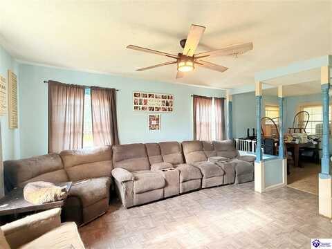 315 S Tower Street, Hardinsburg, KY 40143