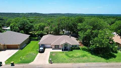 185 Broadmoor Street, Meadowlakes, TX 78654