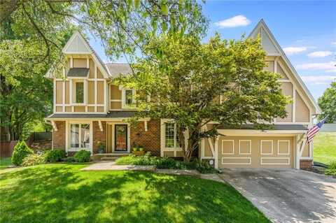 7640 N Lucerne Court, Kansas City, MO 64151