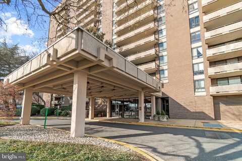 1800 OLD MEADOW ROAD, MCLEAN, VA 22102