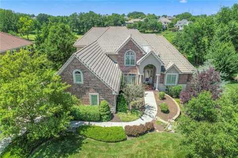 10118 N Helena Avenue, Kansas City, MO 64154