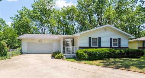 2618 Manor Terrace, Lawrence, KS 66046