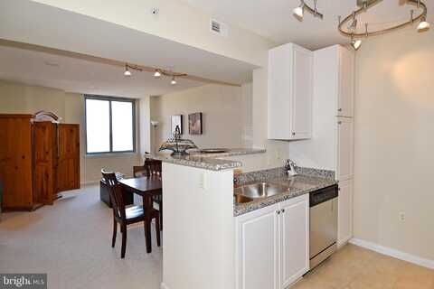 851 N GLEBE ROAD, ARLINGTON, VA 22203