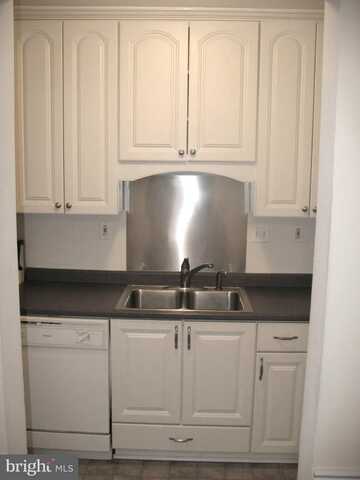 4023 18TH ROAD N, ARLINGTON, VA 22207
