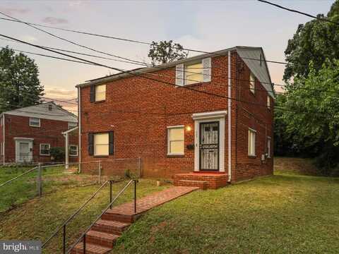 608 CABIN BRANCH DRIVE, CAPITOL HEIGHTS, MD 20743