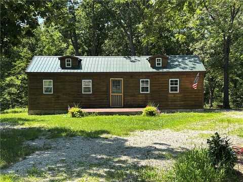 129 Trout Court, Gallatin, MO 64640