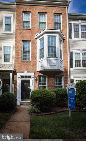 5818 COWLING COURT, ALEXANDRIA, VA 22304