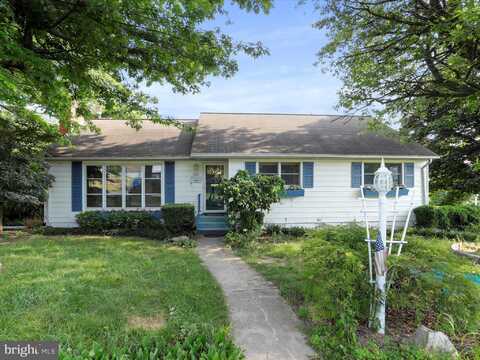 326 D STREET, KEYSER, WV 26726