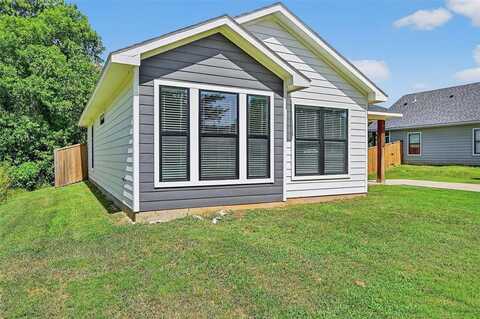 1513 S 7th Avenue, Denison, TX 75021