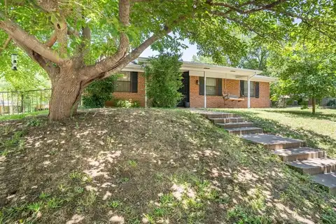 1102 Julie Street, Weatherford, TX 76086