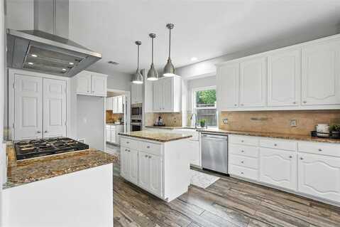 2237 Grinelle Drive, Plano, TX 75025