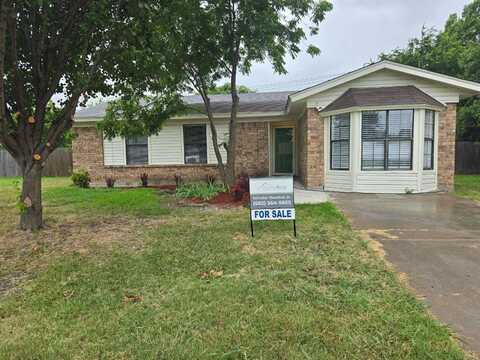 504 White Oak Lane, Burleson, TX 76028
