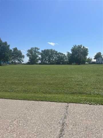 000 Burlington St, ColumbusCityName, IA 52737