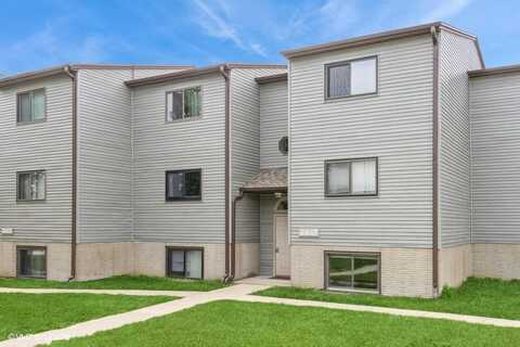 2617 Westwinds Dr, IowaCity, IA 52246