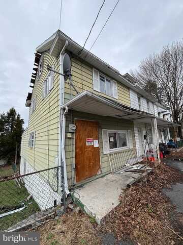 6 W WALNUT STREET, MIDDLEPORT, PA 17953