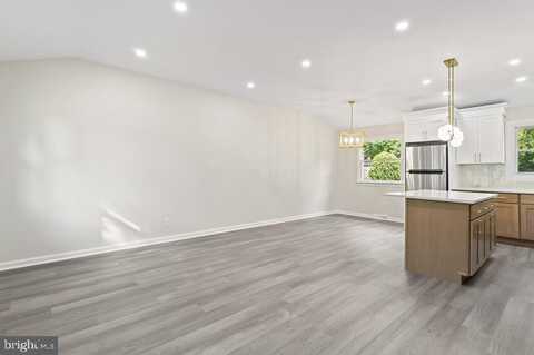 205 DALE PLACE, CLEMENTON, NJ 08021