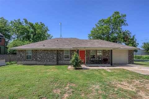 300 Pecan Street, Honey Grove, TX 75446