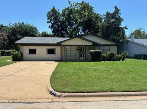 1713 Westcrest Drive, Arlington, TX 76013