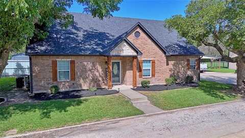 406 N Meigs Street, Saint Jo, TX 76265