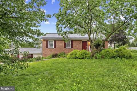 3973 LOCUST GROVE ROAD, COLUMBIA, PA 17512