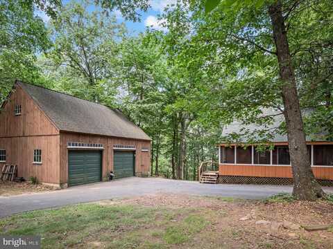 228 ATWOOD DRIVE, GERRARDSTOWN, WV 25420