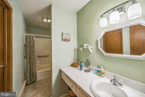 23 MAPLE STREET, ASHLAND, PA 17921