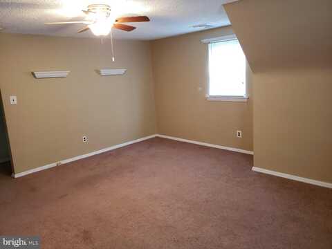 1128 B LOGAN AVENUE, BELLMAWR, NJ 08031