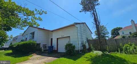 13 KINGSBRIDGE DRIVE, BURLINGTON, NJ 08016