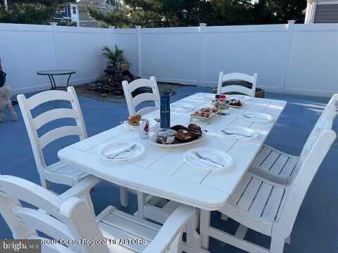 347 RT-35, MANTOLOKING, NJ 08738