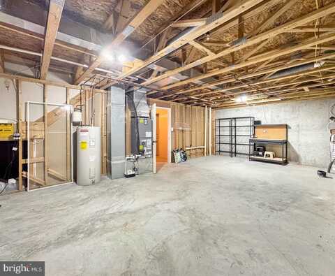 215 WESTLAKE BOULEVARD, PRINCE FREDERICK, MD 20678