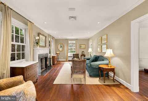 3931 MASSACHUSETTS AVENUE NW, WASHINGTON, DC 20016