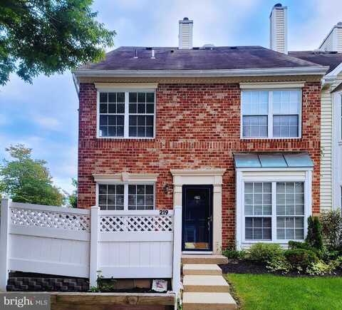 219 KEMPSEY DRIVE, NORTH BRUNSWICK, NJ 08902