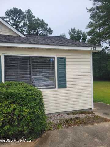 1982 Countrywood Boulevard, Jacksonville, NC 28540