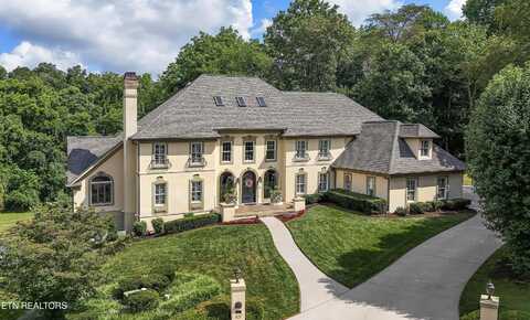 821 Lindenhall Circle, Knoxville, TN 37934