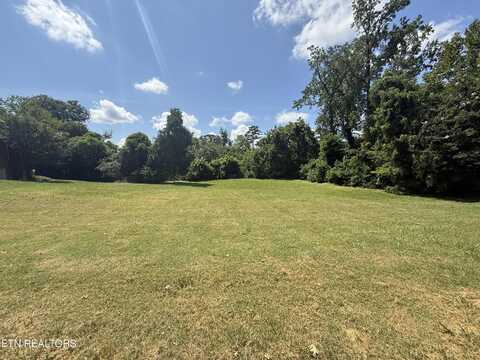 308 Ross Springs Drive, Maryville, TN 37803