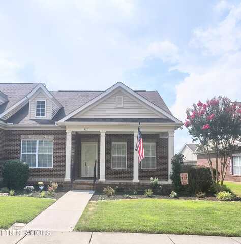 137 Hatleyberry St, Oak Ridge, TN 37830