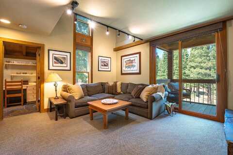 5032 Gold Bend, Truckee, CA 96161