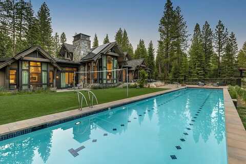10825 Holmgrove Court, Truckee, CA 96161