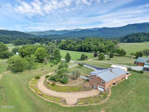 230 Fishpond Road, Chuckey, TN 37641