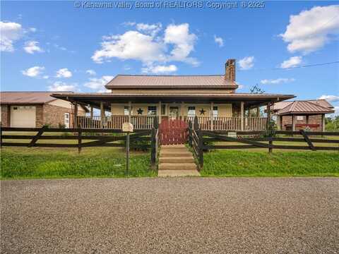 4728 Cain Ridge Road, Leon, WV 25123