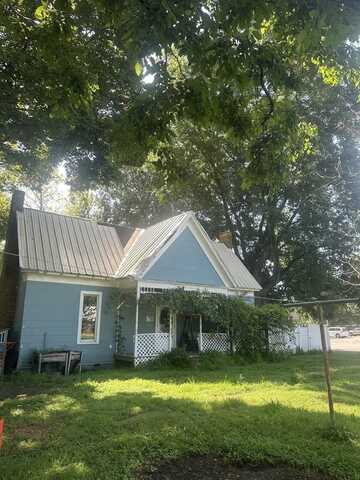 9620 Hwy. 641N, PURYEAR, TN 38251